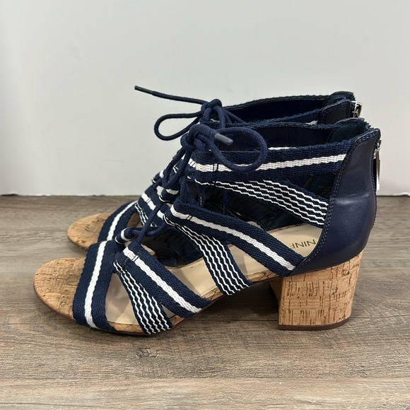 Fun Nine West sandals size 9. Leather and fabric with cork heels. Summer ready! - Picture 5 of 12